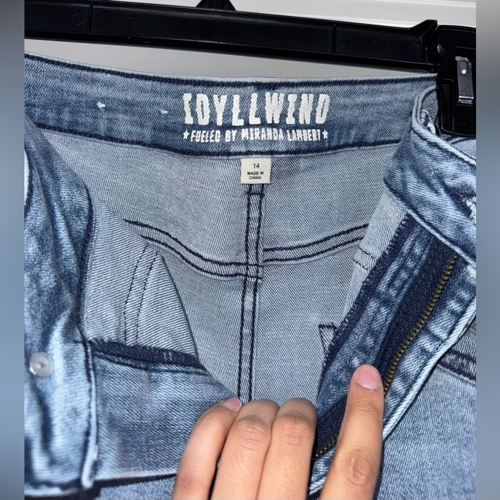 Idyllwind Light Blue Flare Jeans - Wide Leg - Picture 4 of 9